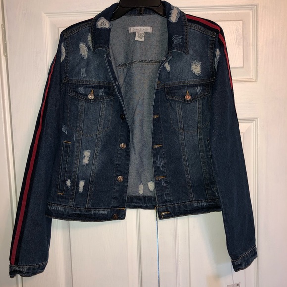Jean Jacket - Picture 1 of 4
